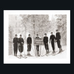 Póster Imagen de esquí de época, foto de grupo<br><div class="desc">Imagen de esquí de época, ideal para adornar las paredes de cualquier aficionado al esquí</div>
