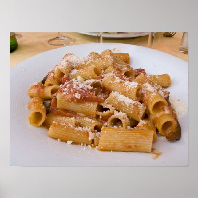 Póster Italia, Positano. Muestra el plato de rigatoni. (Frente)
