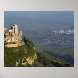Póster Italia, Sicilia, Enna, vistas a la ciudad desde Ro
