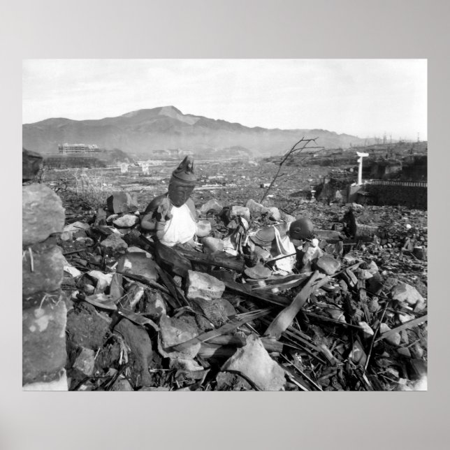 Póster Japón en Nagasaki luego de la bomba atómica (Frente)