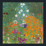 Póster Jardín de flores por Gustav Klimt<br><div class="desc">Hermosa pintura de Gustav Klimt de un jardín de flores. Varios colores de flores únicas en el jardín encajan en nuestros productos e ideas de regalo. Descubra más productos relacionados con esta pintura de Klimt visitando nuestra tienda.</div>