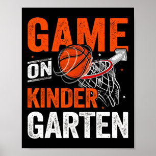 Póster Juegos Diversos En Kindergarten Baloncesto Primer 