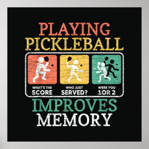 Póster Jugar Pickleball Mejora la Memoria