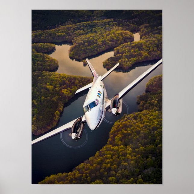 Póster King Air sobre el agua (Frente)