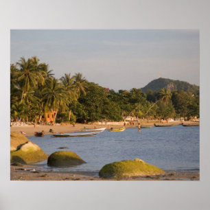 Póster Ko Phangan, Tailandia. Fuera de la isla agitada