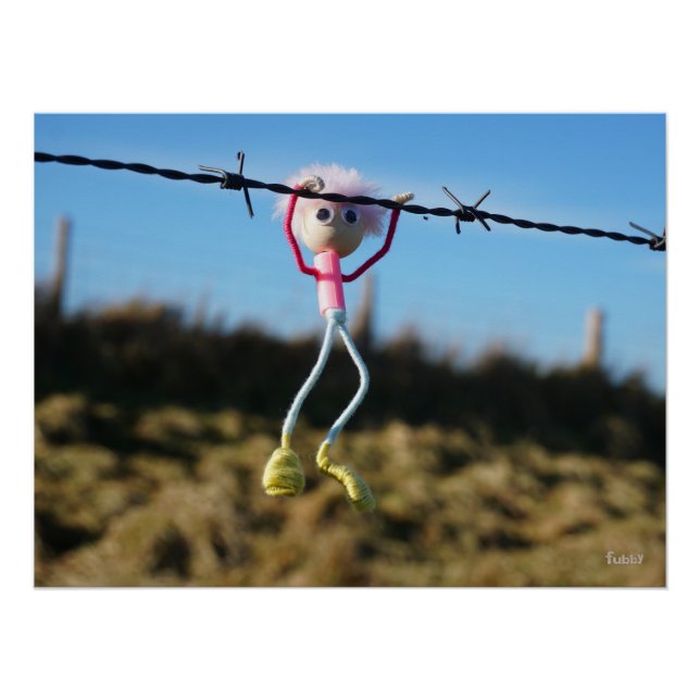 Póster Kracht patser Fubby aan Prikkeldraad. (Anverso)