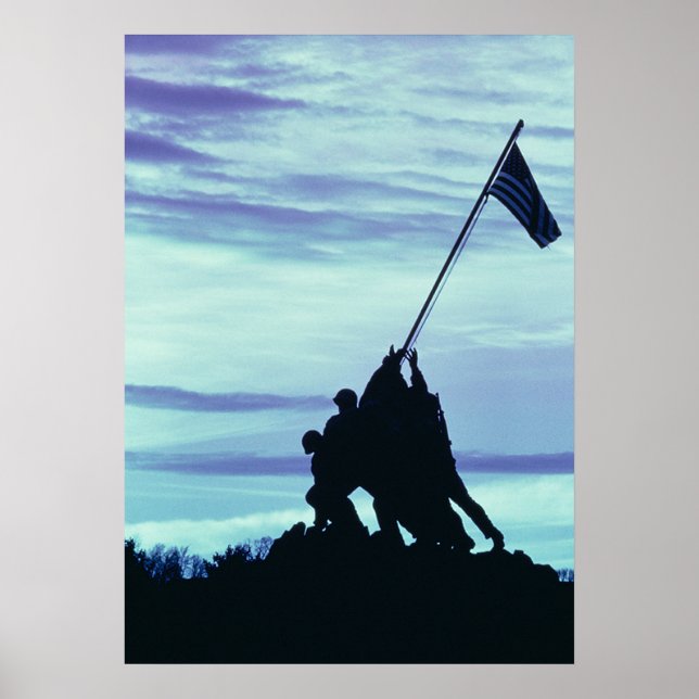 Póster La bandera se alza en el poster Iwo Jima (Frente)