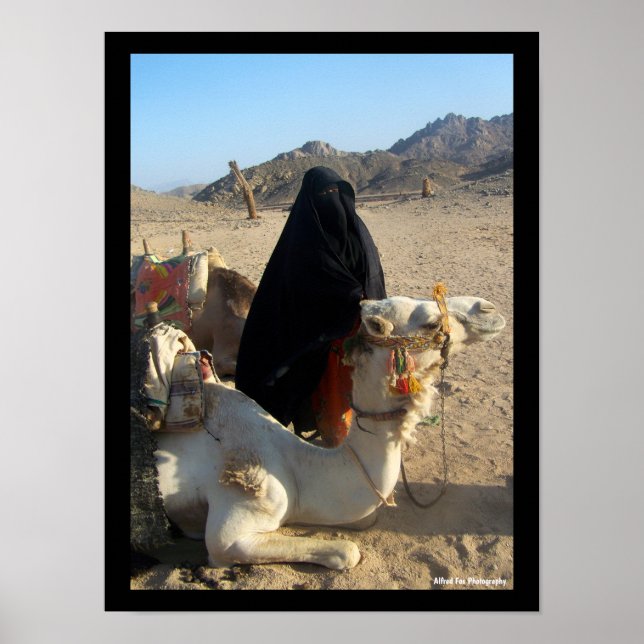 Póster La Hija del Desierto (Frente)