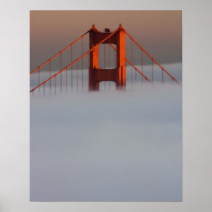 Póster La niebla atraviesa la bahía de San Francisco cubr