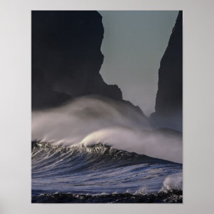 Póster La oficina de artesanía de las montañas de las ola