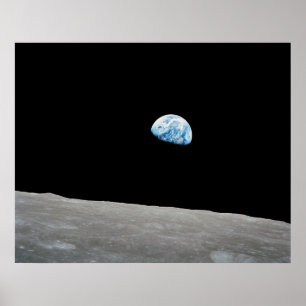 Póster La Tierra Se Levanta Sobre El Horizonte Lunar.