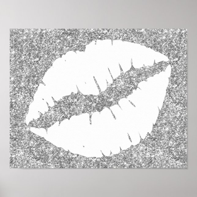 Póster Labios con brillo plateado y lápiz labial blanco (Frente)