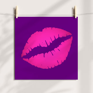 Póster Labios rosados sobre morado