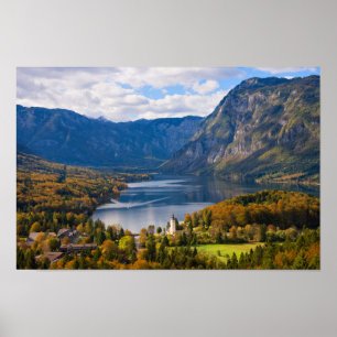 Póster Lago Bohinj en Eslovenia en otoño