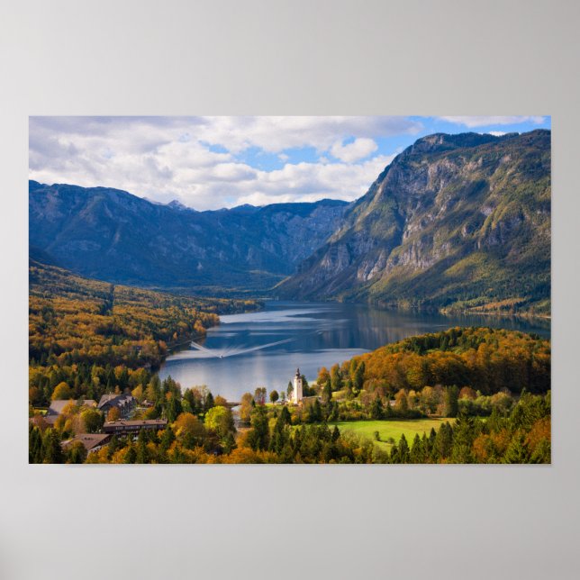 Póster Lago Bohinj en Eslovenia en otoño (Frente)