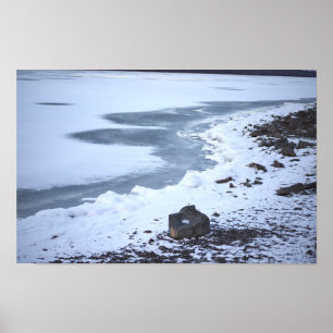 Póster Lago congelado con Poster Rocks