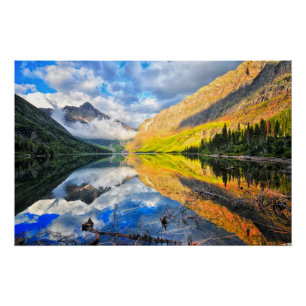 Póster Lago de medicinas superior al amanecer