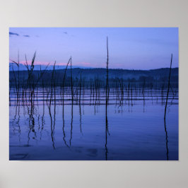 Póster Lago sereno y helado después de fuertes lluvias