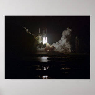 Póster Lanzamiento del retador del transbordador espacial