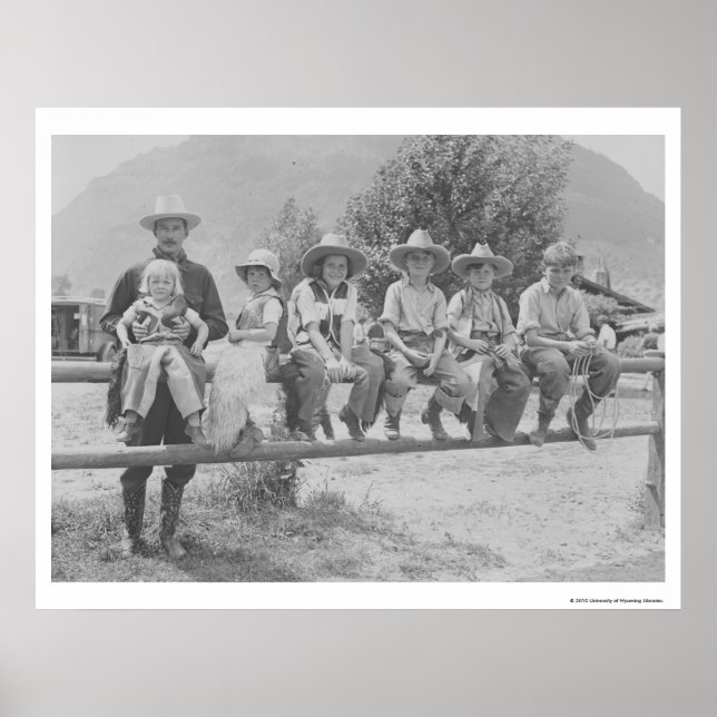 Póster Larry Larom con seis hijos. (Frente)