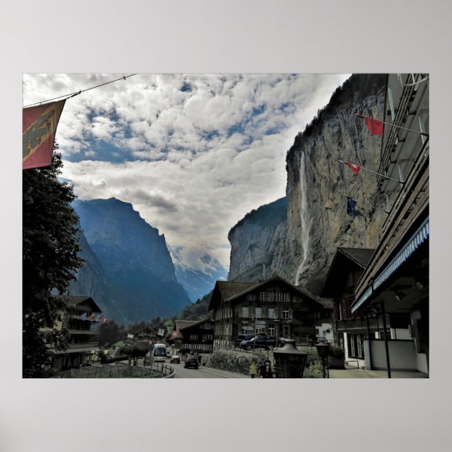 Póster Lauterbrunnen Village (Frente)