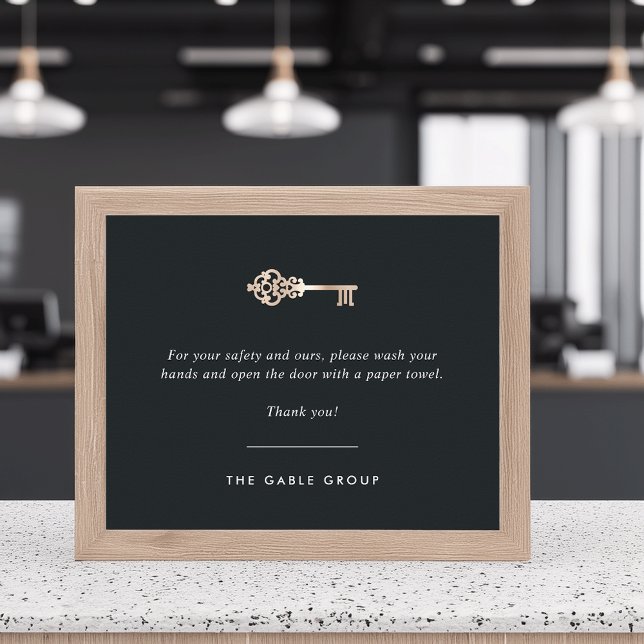 Póster Lavado de manos en la oficina inmobiliaria o en el (Subido por el creador)