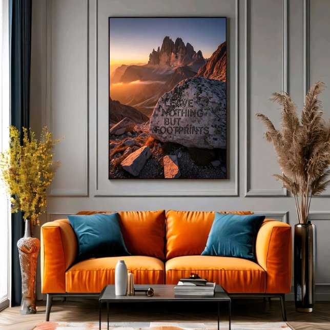 Póster Leave Nothing But Footprints (Subido por el creador)