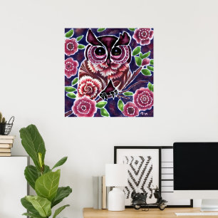 Póster Lechuza caprichosa sobre la rama florida azul rosa