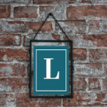 Póster Letra inicial |Monograma Verde azulado Estilo mode<br><div class="desc">Elegante poster de monograma de letra inicial para impresión. Moderno minimalista en gris sobre tipografía verde azulada. ¡El regalo o accesorio individual perfecto con un enfoque individual!</div>