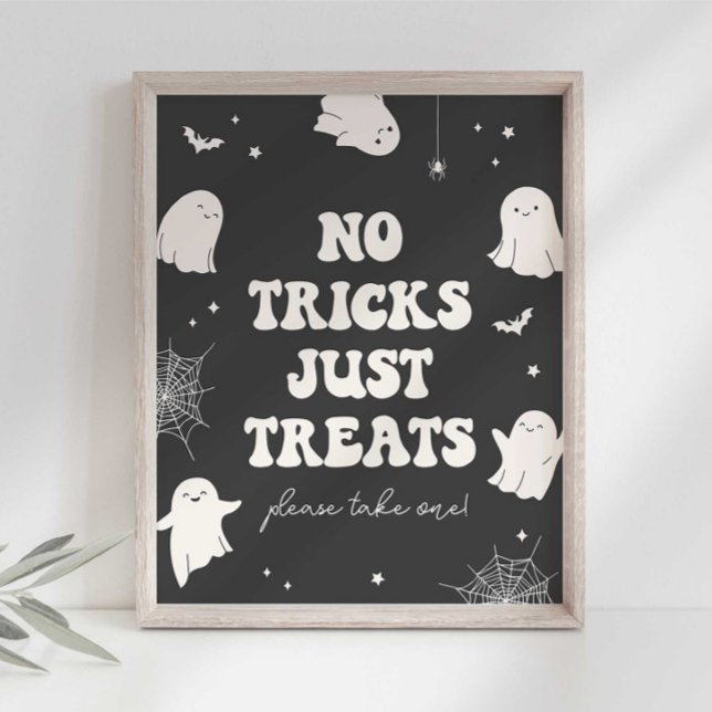 Póster Letrero de Halloween Spooky Ghost No Tricks Just T (Subido por el creador)