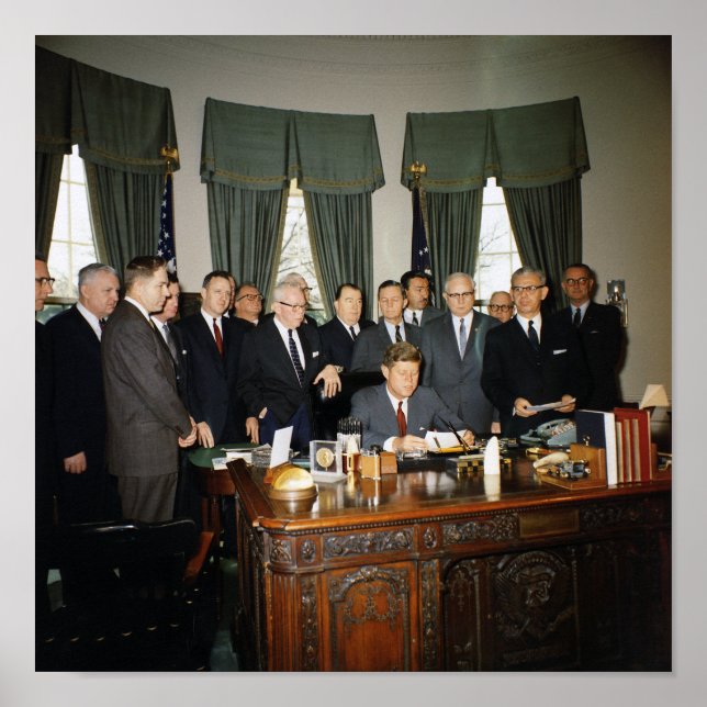 Póster Ley sobre la mano de obra del Presidente Kennedy - (Frente)