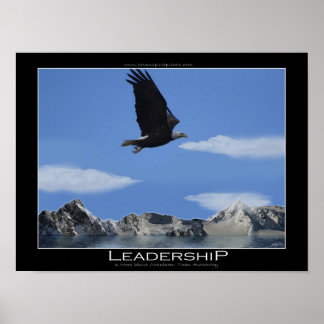 Póster LIDERAZGO Águila voladora y montañas Motivación