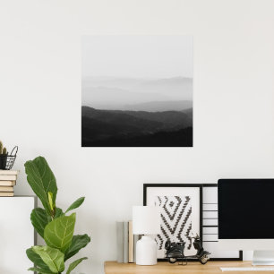 Póster Líneas de horizonte brumosas en blanco y negro