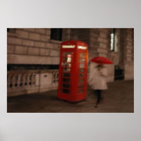 Londres - Rainy Day Red Phone Box / Umbrella Poste