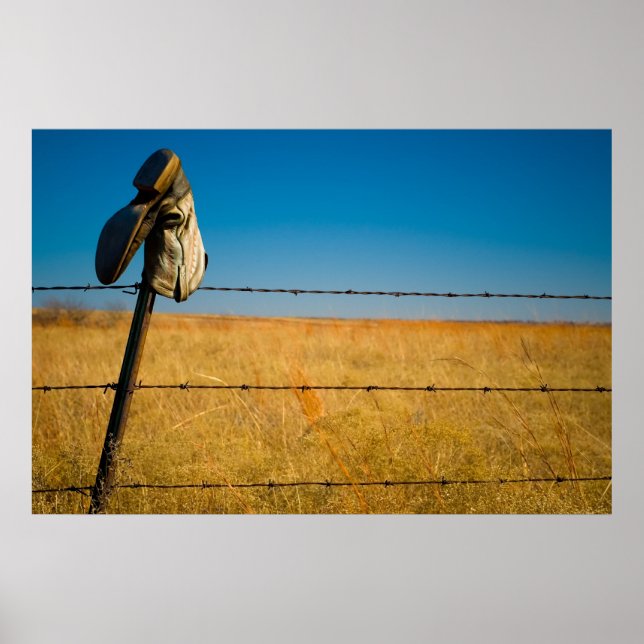 Póster Lonely Fields (Frente)