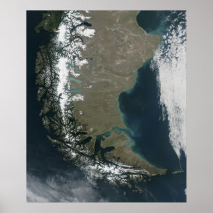 Póster Los Andes rugosos, coronados de nieve