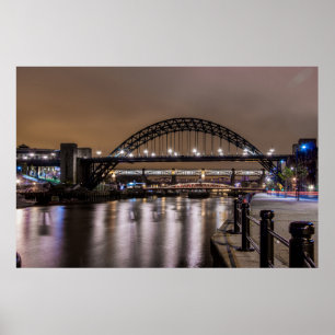 Póster Los puentes de Tyne en la noche