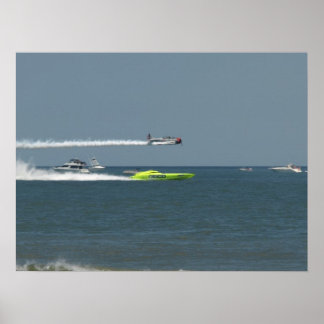 Póster Los Skytypers de GEICO y la Srta. GEICO.