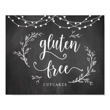 Luces de cuerdas, pizarra, pasteles de fiesta de b