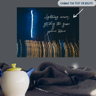 Póster Luces de la ciudad sobre fondo azul oscuro