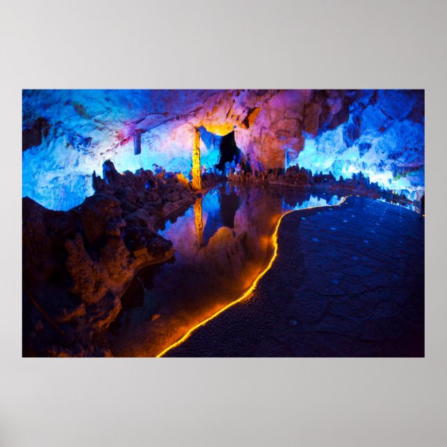 Póster Luces en la cueva de la flauta de caña, China (Frente)
