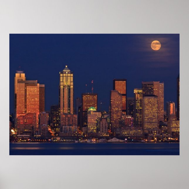 Póster Luna llena elevándose sobre el centro de la ciudad (Frente)