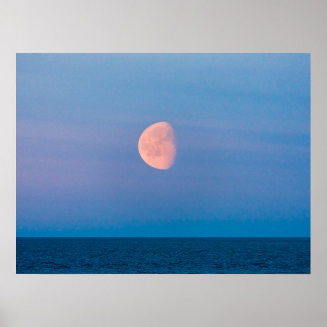 Póster Luna sobre el mar de Bering | Rusia Lejano Oriente (Frente)