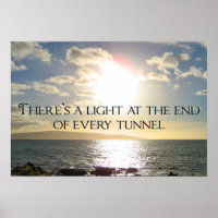 Luz de la cita motivacional al final del túnel