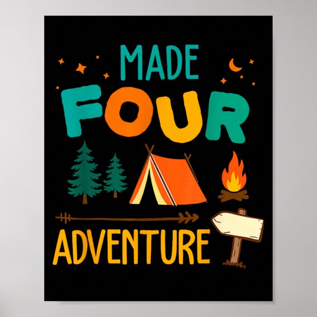 Póster Made Four Adventure Cumpleaños Temático de Camping (Frente)