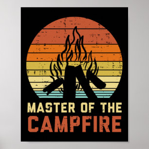 Póster Maestro Del Fuego De Campamento Atardecer Retro Fo