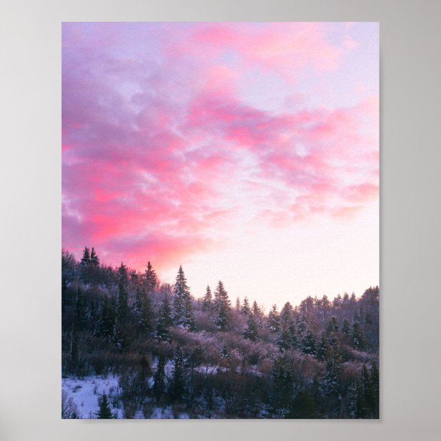 Póster Magical bright pink sunset above snowy forest (Frente)