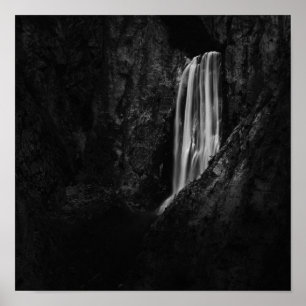 Póster Majestuosa cascada Boka en Eslovenia