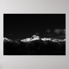 Póster Majestuosa montaña Triglav en blanco y negro