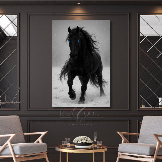 Póster Majestuoso Stallion negro en el paisaje invernal d